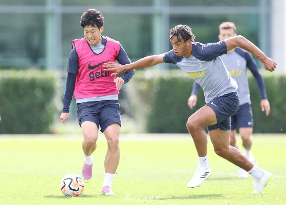 不仅鼓舞了 不仅鼓舞了