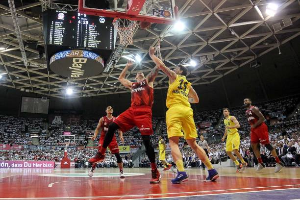 赛场上再添 赛场上再添